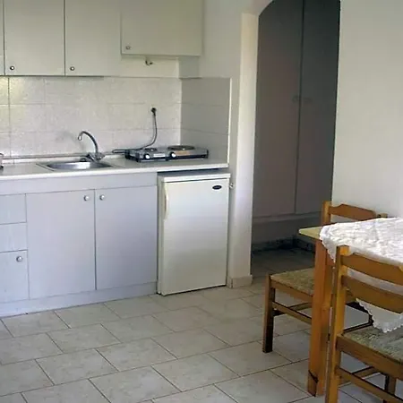 Hotel Kalamaki Dimitra Apts 3*