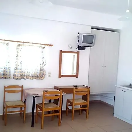 Kalamaki Dimitra Apts 3*